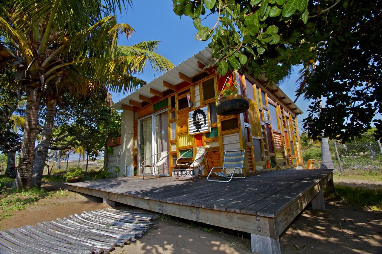 Mozambeat Motel Praia do Praia do Tofo Oda fotoğraf